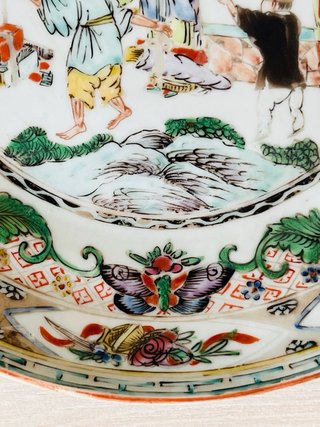 Plato de porcelana china antiguo