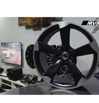 Juego de 4 Llantas 19 Rotor Black mate AU040