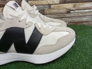 Scarpe uomo New Balance nere e bianche