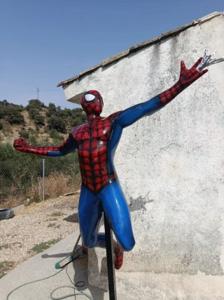 Figura Spiderman Fibra de Vidrio
