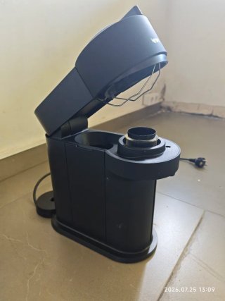 Cafetera Nespresso Vertuo Negra