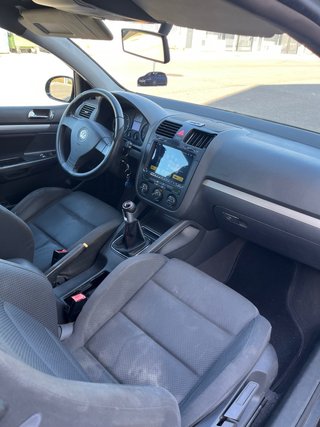 Volkswagen Golf 2004