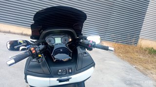 Suzuki Burgman 650 Executive Maxi Scooter