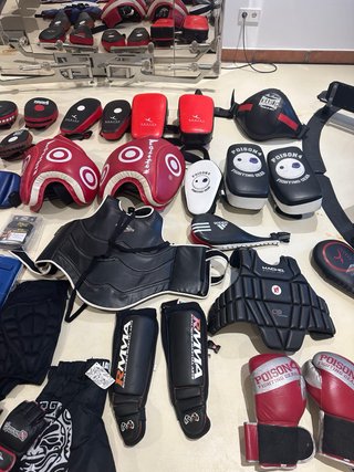 Equipo de Boxeo y Artes Marciales Mixtas