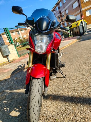 Honda Hornet Inyección súper cuidada 102cv