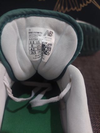 Zapatillas New Balance 550 Verde y Blanco
