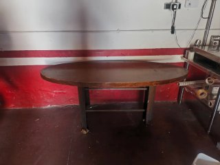 Mesa redonda madera maciza y metal