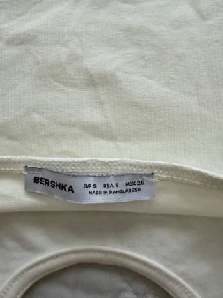 Pack 2 Tops y 1 Body Bershka (Talla S)