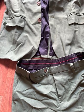 Traje de lino verde