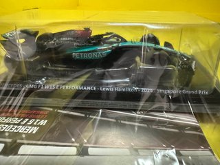 Mercedes AMG F1 W15 1:24 Lewis Hamilton