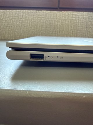 Portátil ASUS Vivobook