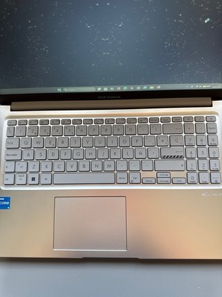 Portátil ASUS Vivobook