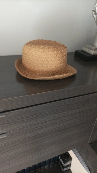 Sombrero de paja para niña