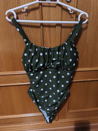 Bañador estampado sin aros , se vende el lote de 3