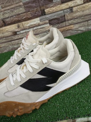 Scarpe New Balance cx-72 Uomo Beige/Nero