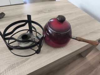 Hornillo antiguo para fondue