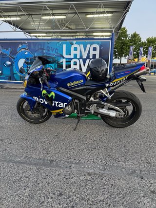 Honda CBR 600RR Movistar 2005