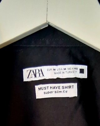 Camisa entallada negra ZARA Talla M