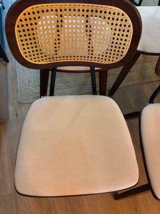 Juego de 4 Sillas de Comedor con Ratán.