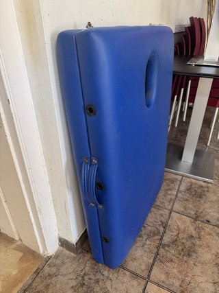 camilla azul plegable