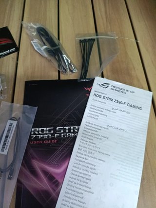 Placa Base Asus ROG STRIX Z390-F GAMING