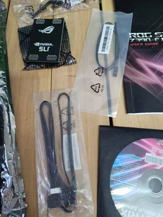 Placa Base Asus ROG STRIX Z390-F GAMING