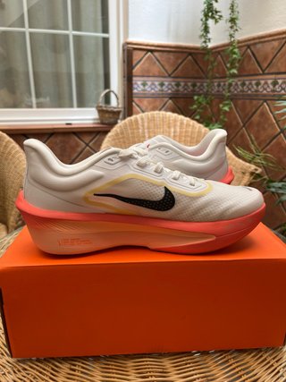 Nike Zoom Fly 8