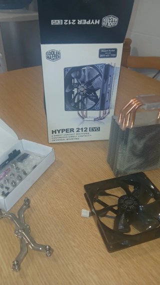Cooler Master Hyper 212 EVO