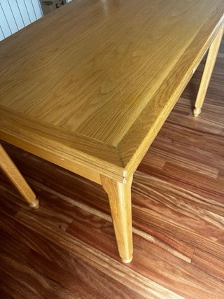 Mesa de madera maciza