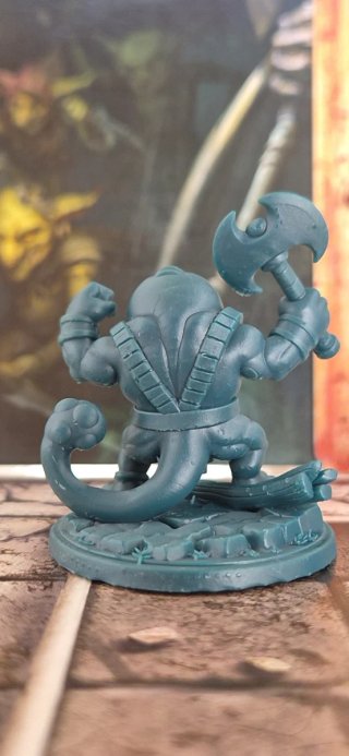 Miniatura Fimir Eteria Resina HeroQuest