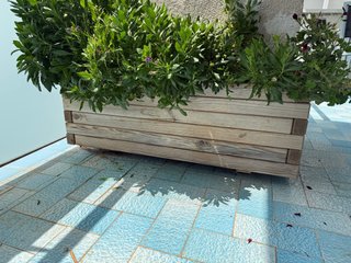 Jardinera de madera 90x40