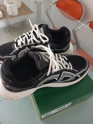 Deportivas Dior B30 Negras y Plateadas