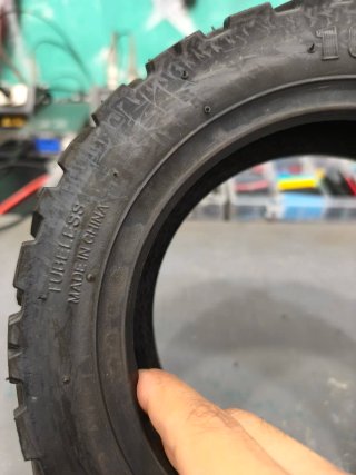 Neumático 10x3 patinete tubeless