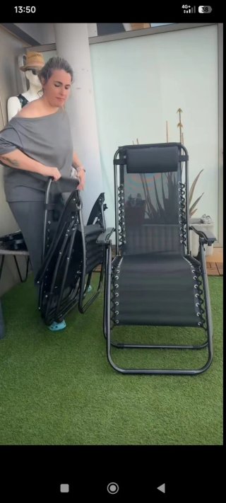 Tumbona Plegable Reclinable Negra nueva a estrenar