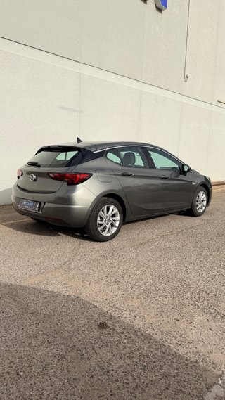 Opel Astra 2020