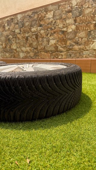 Juego de llantas 17 Volkswagen con Neumáticos