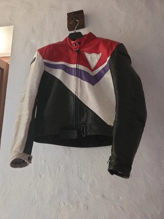 Chaqueta Moto Dainese Mujer piel y protecciones