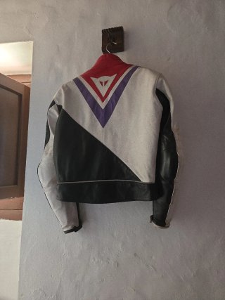 Chaqueta Moto Dainese Mujer piel y protecciones
