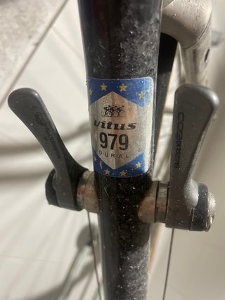 Bicicleta de carretera alpinestar vitus 979