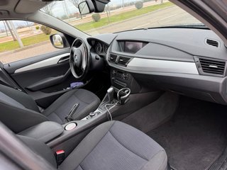 BMW X1 2011