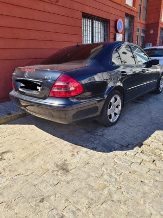 Mercedes-Benz Clase E 2005