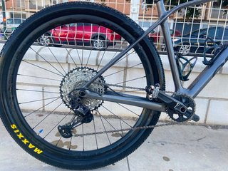 Bicicleta de Montaña Carbono talla L