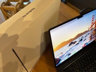 MacBook Air 15” M2 256GB 8GB Medianoche