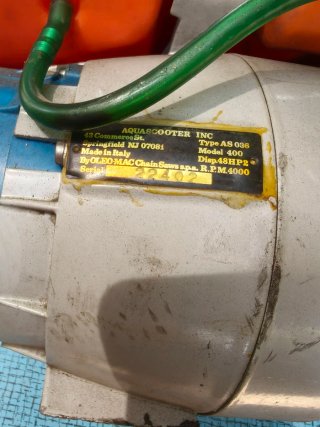 Aquascooter Oleo-Mac Modelo 400