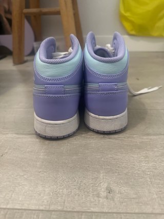 Nike Air Jordan Morado y Turquesa