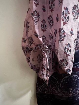 Camisa seda Massimo Dutti rosa y morada100% seda.