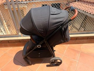 Passeggino per neonati nero
