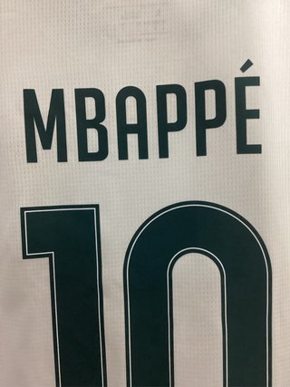 Camiseta Mbappé 10 Real Madrid 26/27
