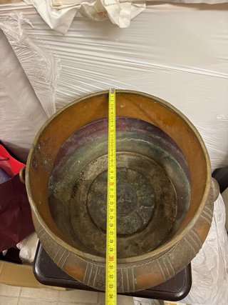 Antico vaso in rame