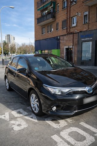 Toyota Auris Híbrido ECO Madrid Garantía Relax